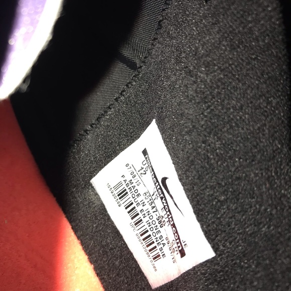 MEN SOCCER CLEATS - Picture 5 of 5